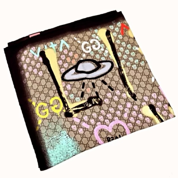 Authentic Gucci Gucci Ghost Rare “Life is Gucci” Silk Scarf - Picture 9 of 12
